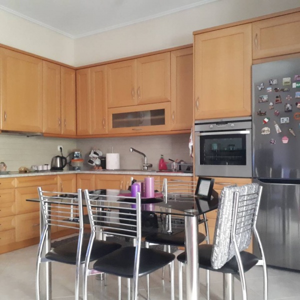 ΚΟΥΖΙΝΑ ΜΟΝΤΕΡΝΑ